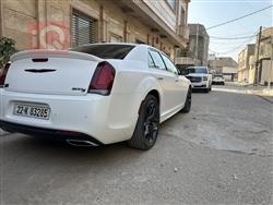 كرايسلر 300